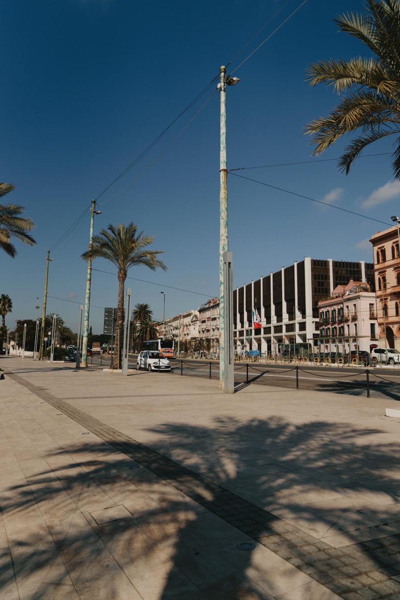 Hibiscus Comfort Stay Quartu Sant'Elena Exterior photo